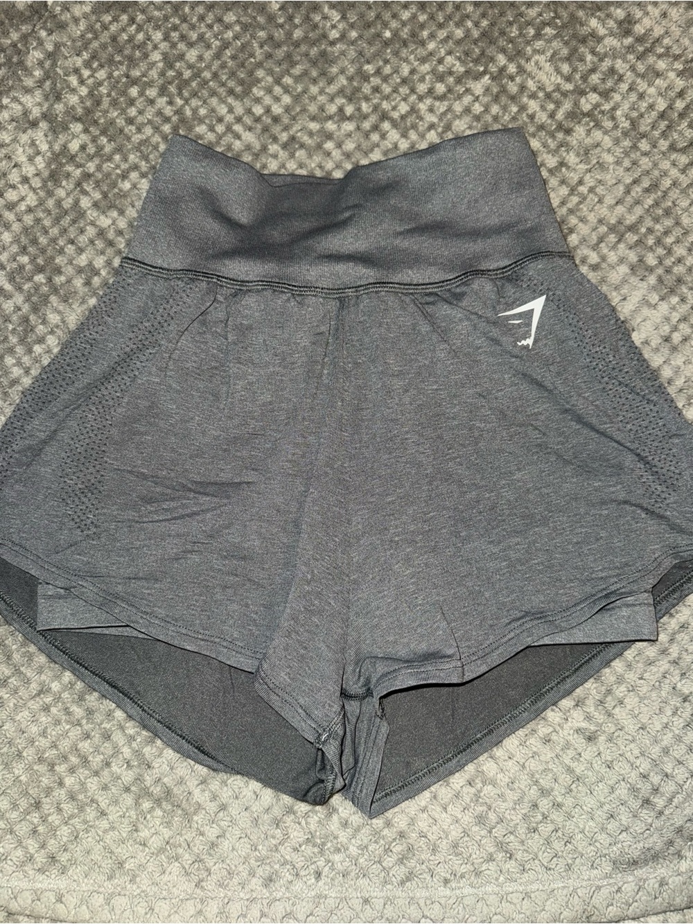 NWOT Gymshark Womens Vital Seamless 2.0 Gray High Waist 2-IN-1 Compression Short